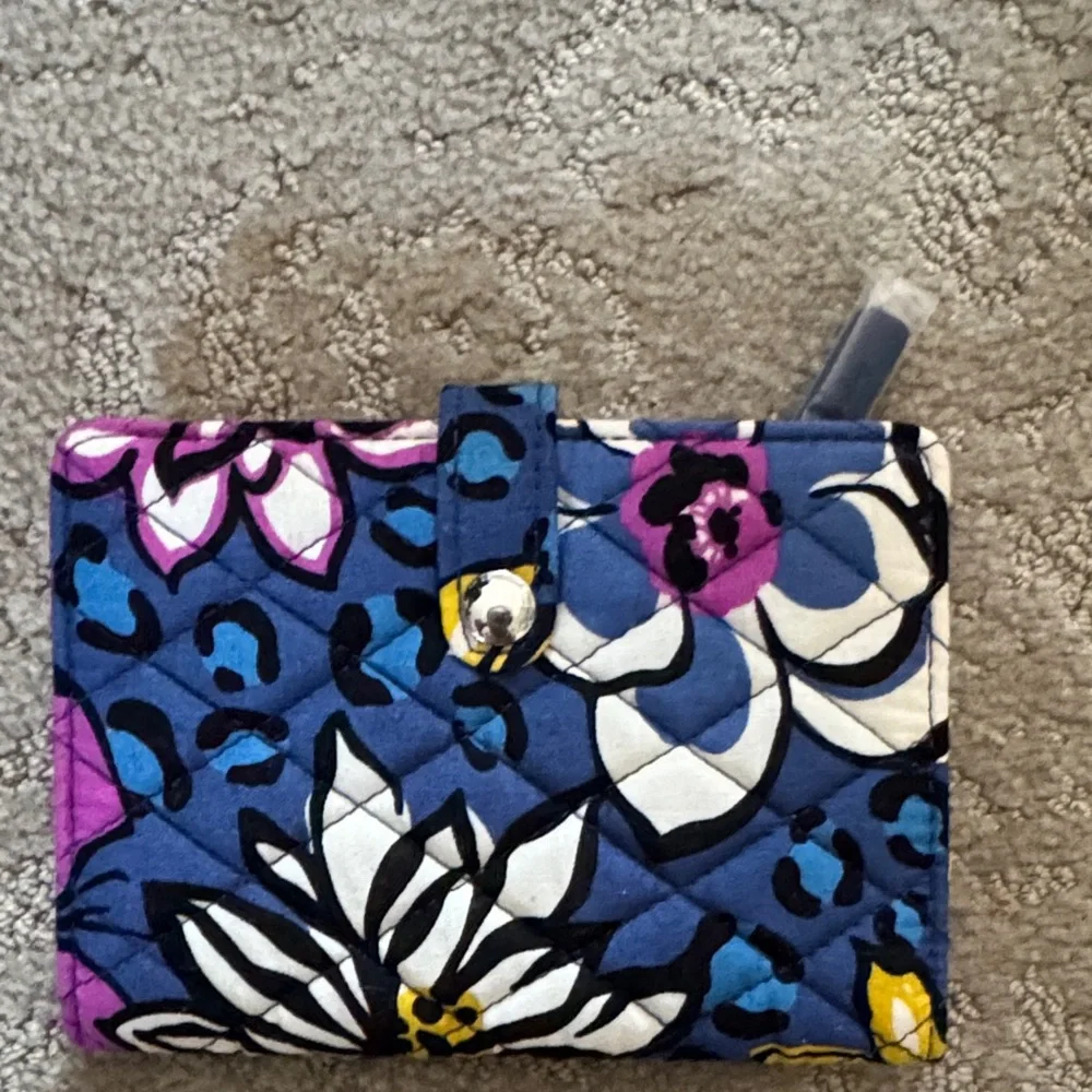 Vera Bradley Bright Magenta Quilted Card Holder